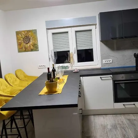 Ivana Apartman